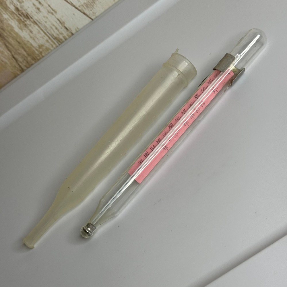 Vintage Glass Candy Thermometer Springfield‎ Ohio USA